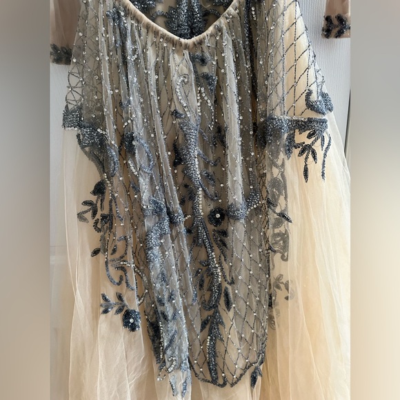 gorgeous dress worn once with alterations cost me 2000 fits size 4-6 - Picture 8 of 10